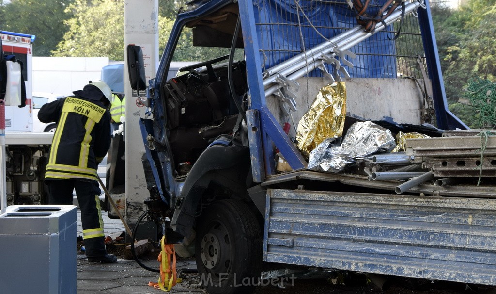 VU PKlemm LKW Tanksaeule A 59 Rich Koenigswinter TRA Schloss Roettgen P147.JPG - Miklos Laubert